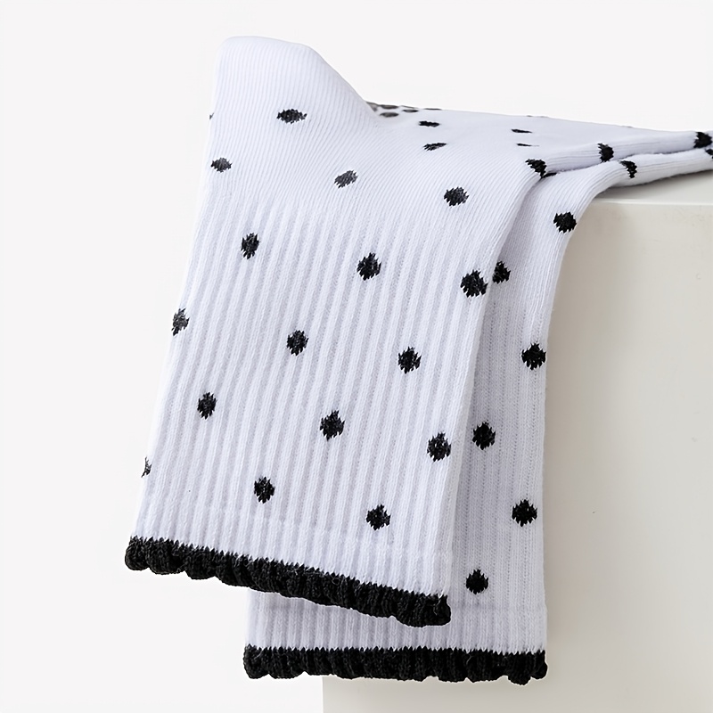 Witte damessokken met zwarte s - Pilates Yoga And Barre recensie en prijs