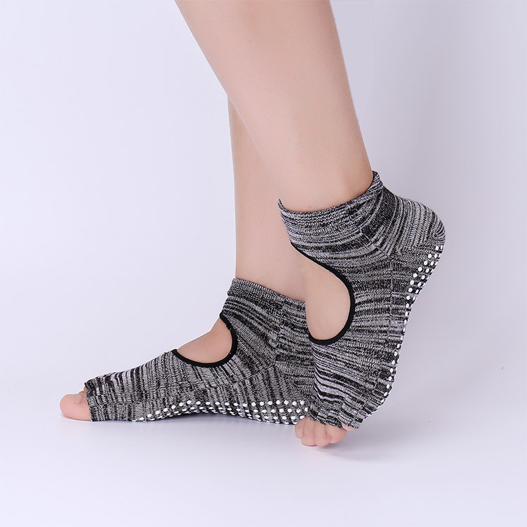 Antislip yogasokken met handva - Pilates Yoga And Barre recensie en prijs