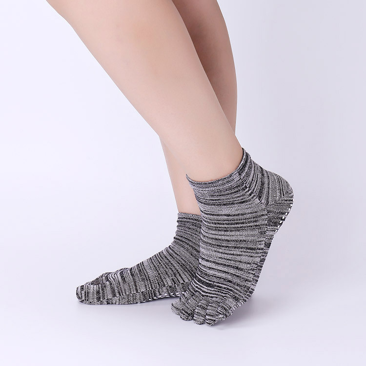 Antislip yogasokken met handva - Pilates Yoga And Barre recensie en prijs